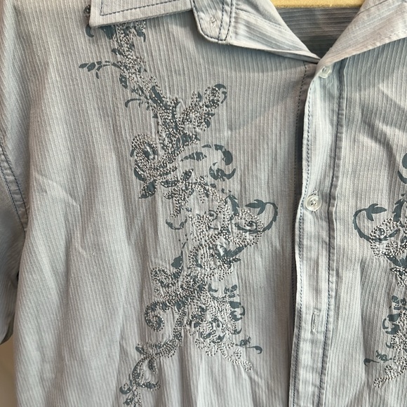 Men’s Short Sleeve Button Down - Picture 3 of 3